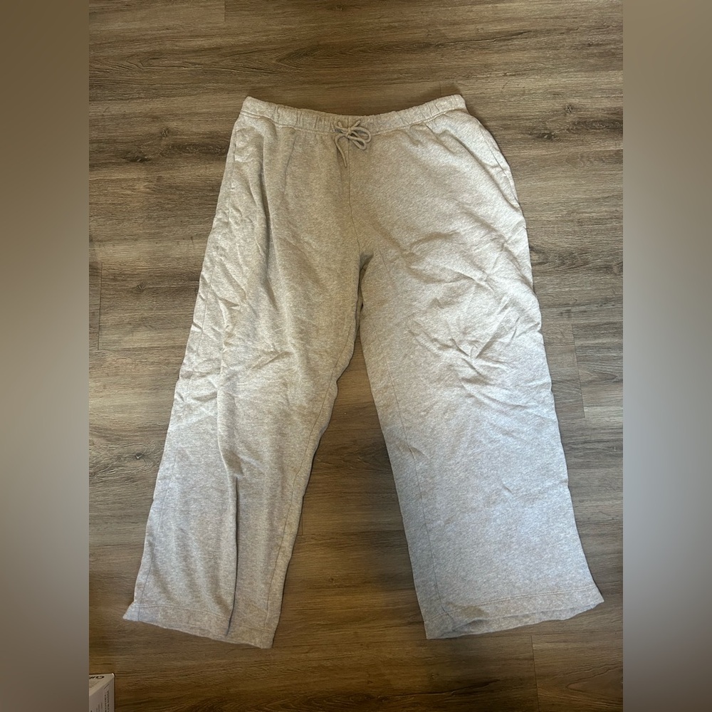 Old Navy Light Gray Fleece Sweatpants